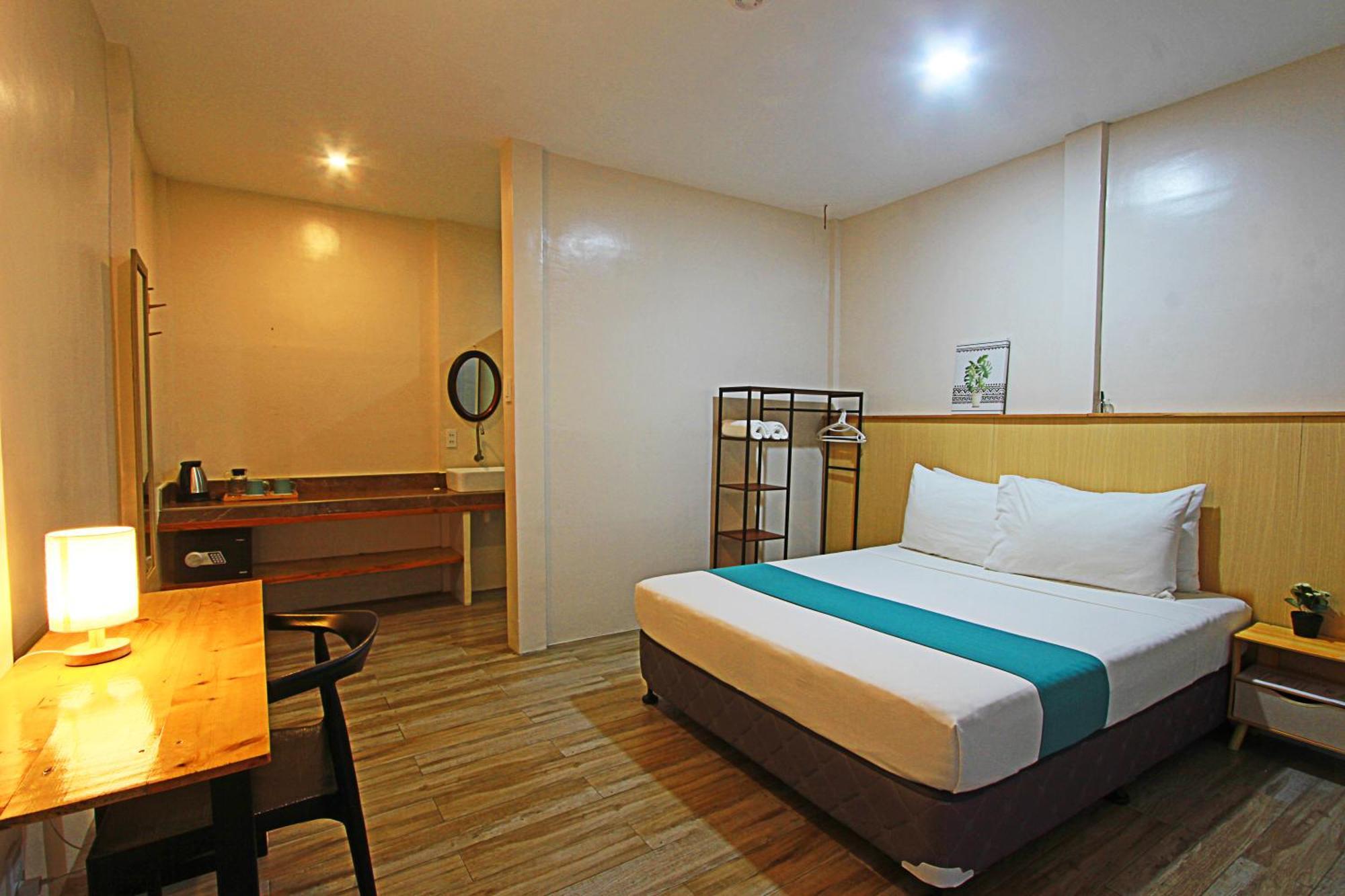 Alona M Panglao Hotel Bagian luar foto